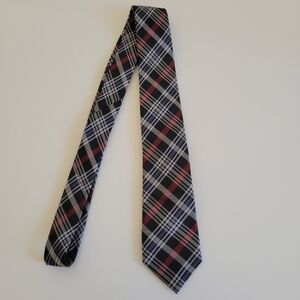 Ben‎ Sherman Plaid 100% Silk Tie length 59"